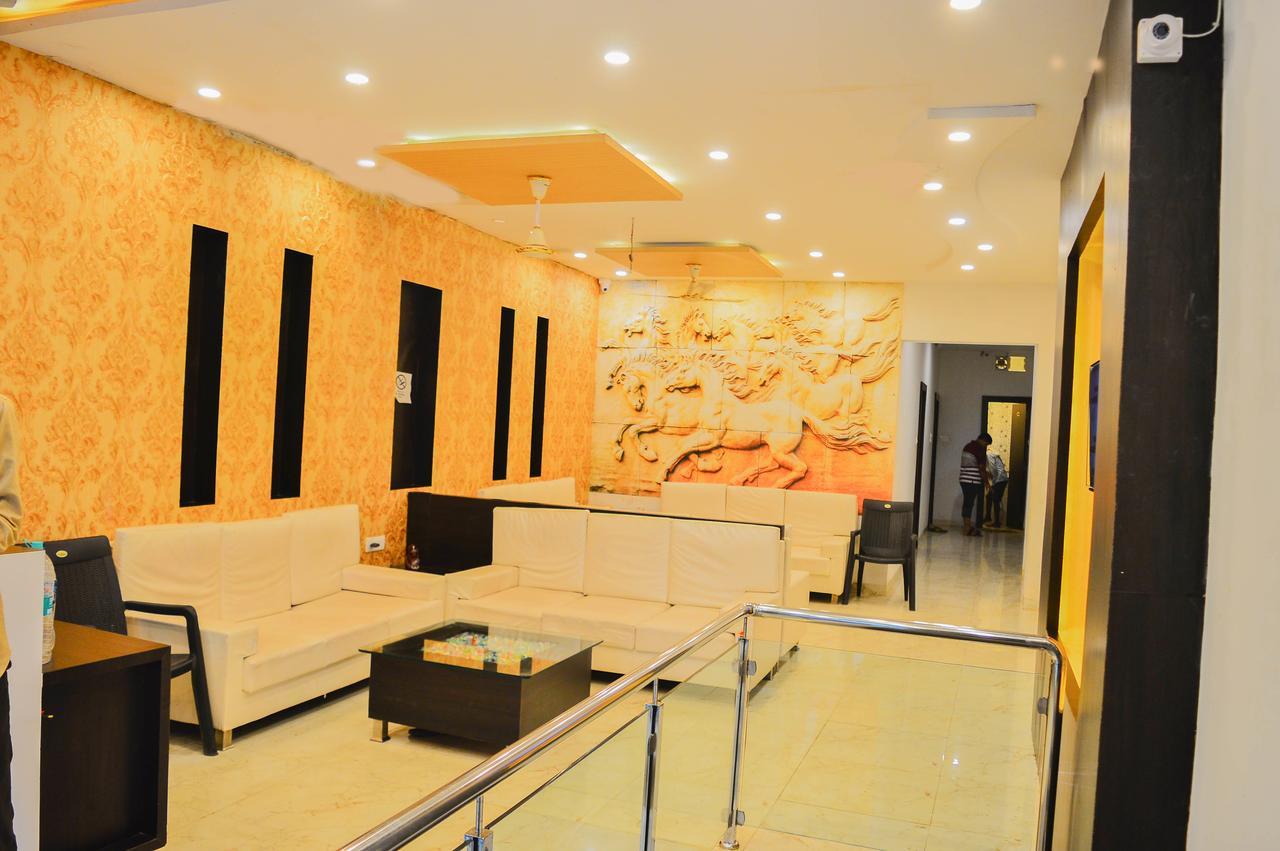 Hotel City Palace Ujjain Exterior foto