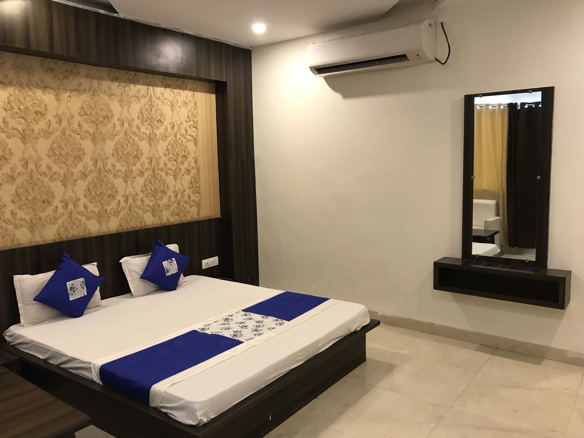 Hotel City Palace Ujjain Exterior foto